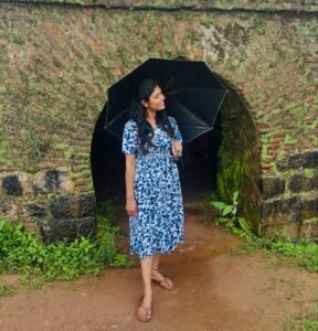 Dr. TEJASHWINI