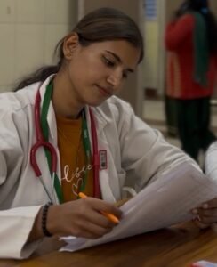 Dr. Khavya A R