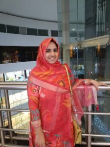 Dr. Yasmin Zuwairiya
